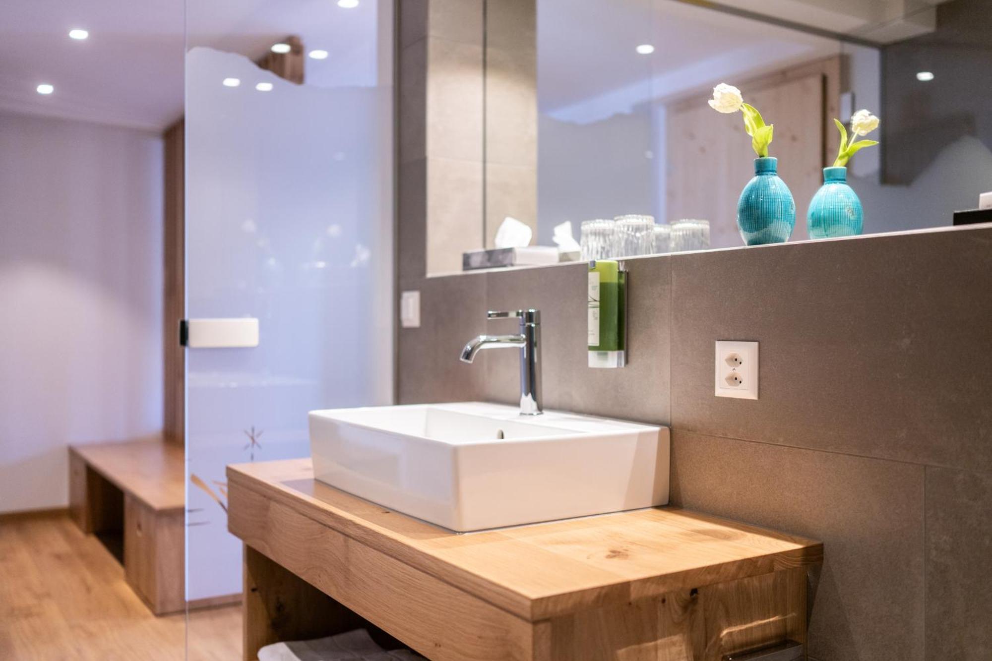 Hotel La Cruna เซดรุน ภายนอก รูปภาพ
