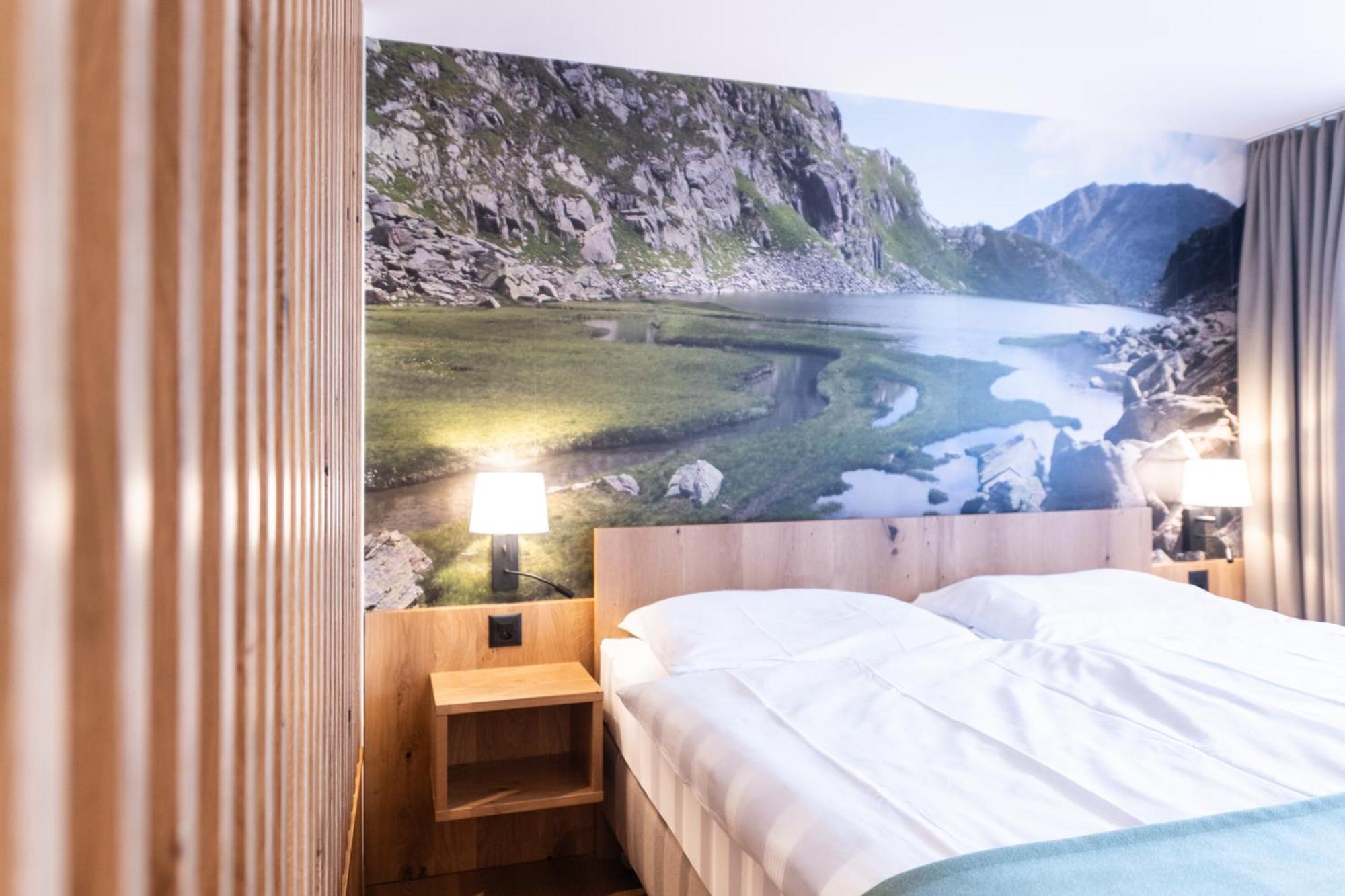 Hotel La Cruna เซดรุน ภายนอก รูปภาพ